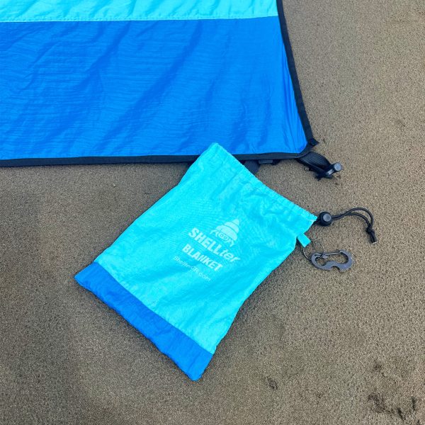 Bolsa del BLANKET en la playa